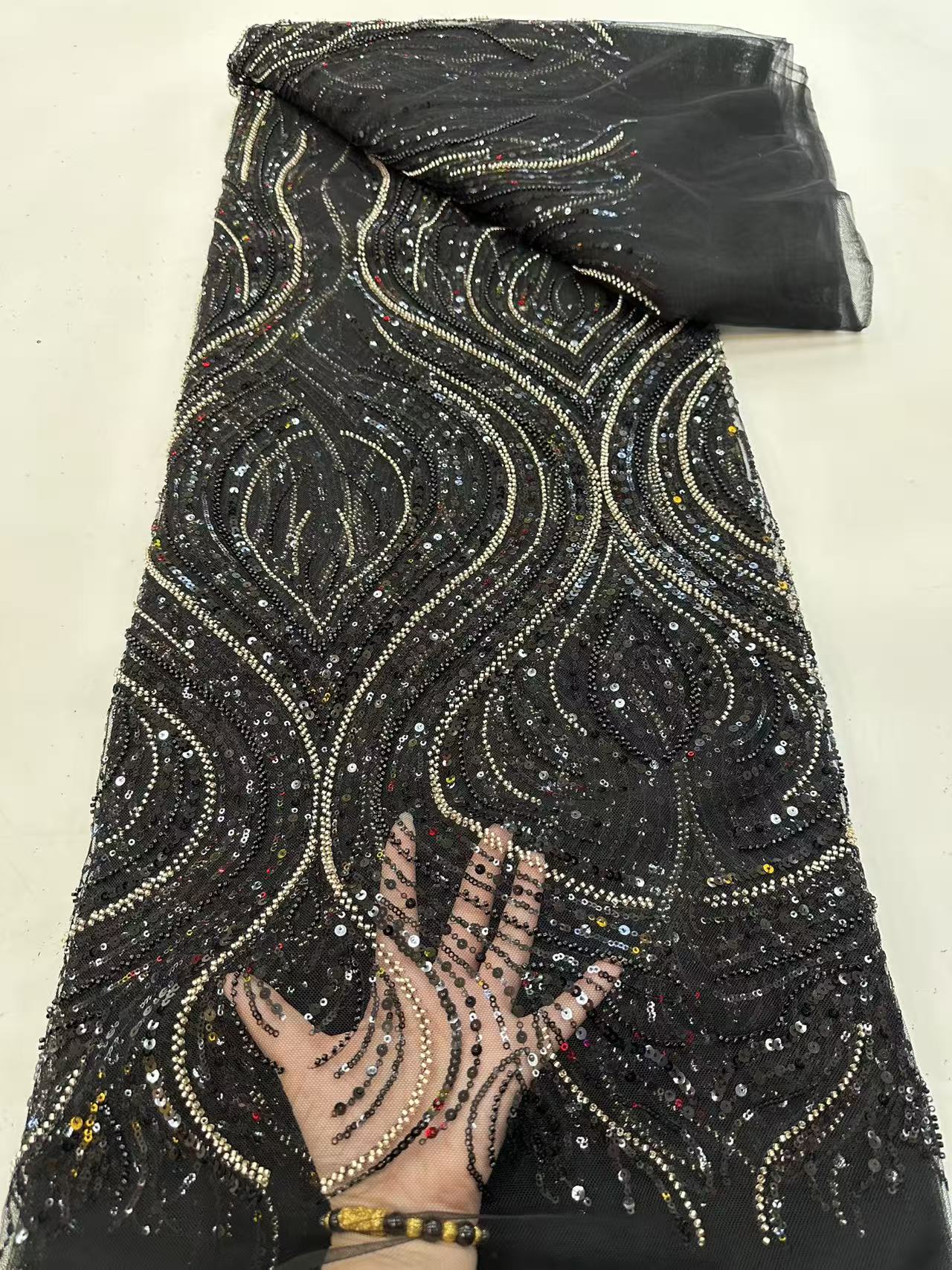 Luxury Red African Beaded Mesh - Glitter Tablecloth 리뷰 및 가격