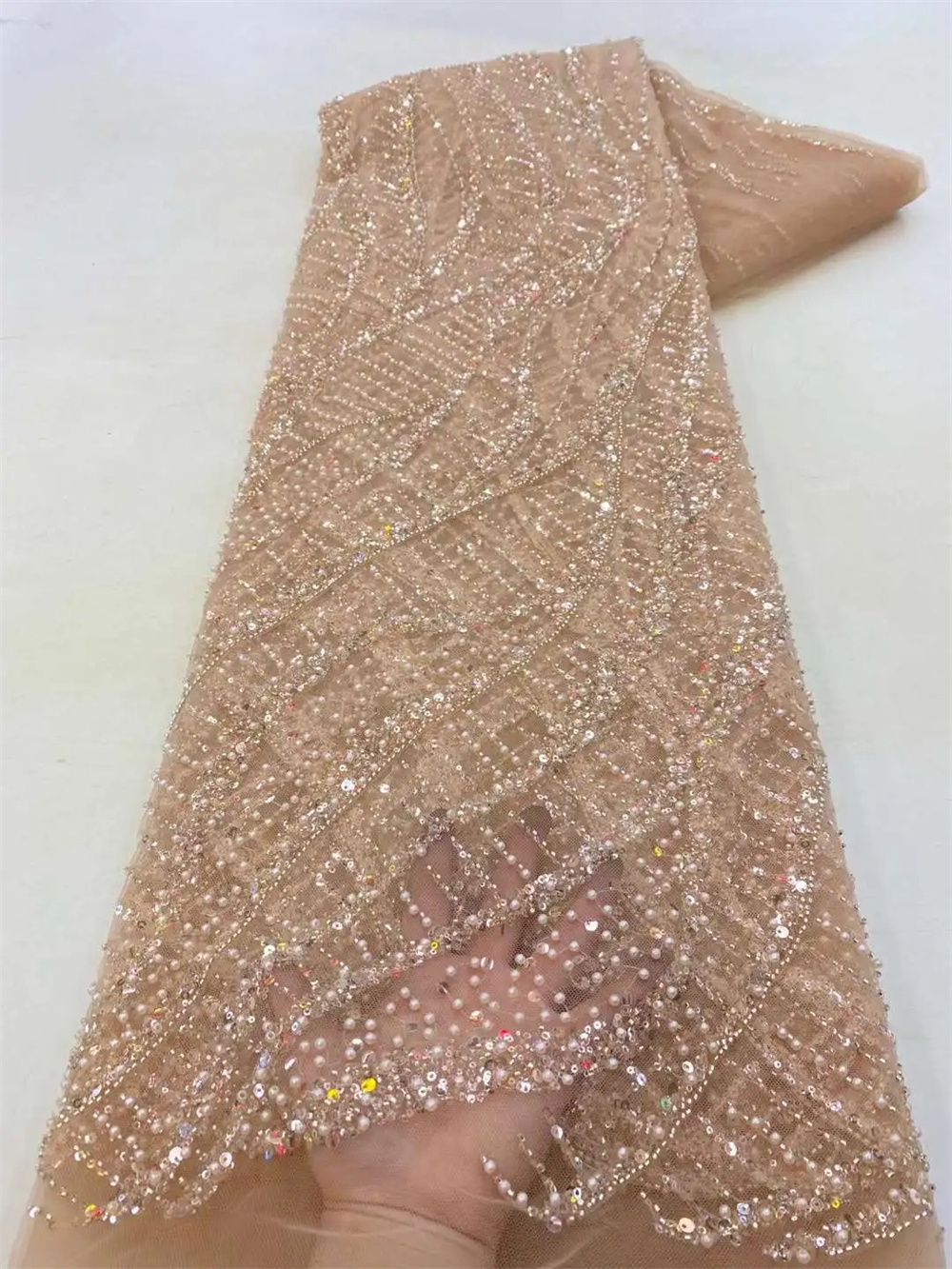 African Sequins Beaded Groom L - Glitter Tablecloth 리뷰 및 가격