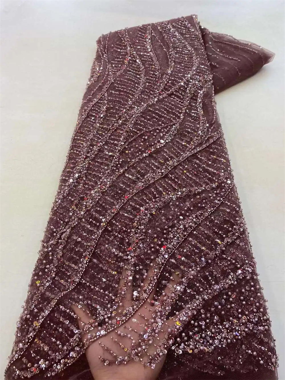 African Sequins Beaded Groom L - Glitter Tablecloth 리뷰 및 가격