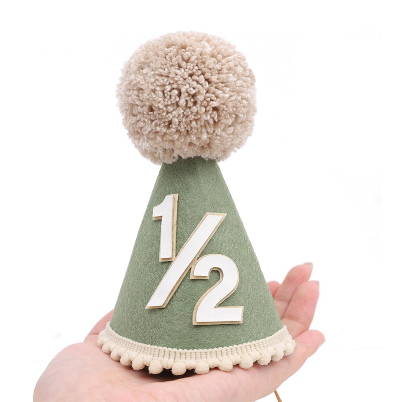 1/2 Birthday Hat Mini Cone Hat - Party Hat Cone 리뷰 및 가격